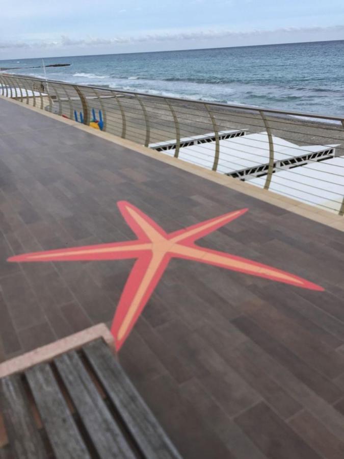 Appartamento Stella Marina In Pieno Centro Di Pietra Ligure Sulla Passeggiata E A Un Passo Dal Mare 外观 照片